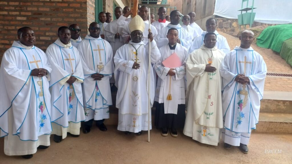 Saint Ignace MUGINA TSS yizihije umunsi mukuru wayo itaha studio igezweho